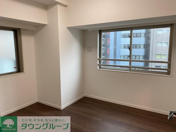 ライトテラス新宿御苑の物件内観写真